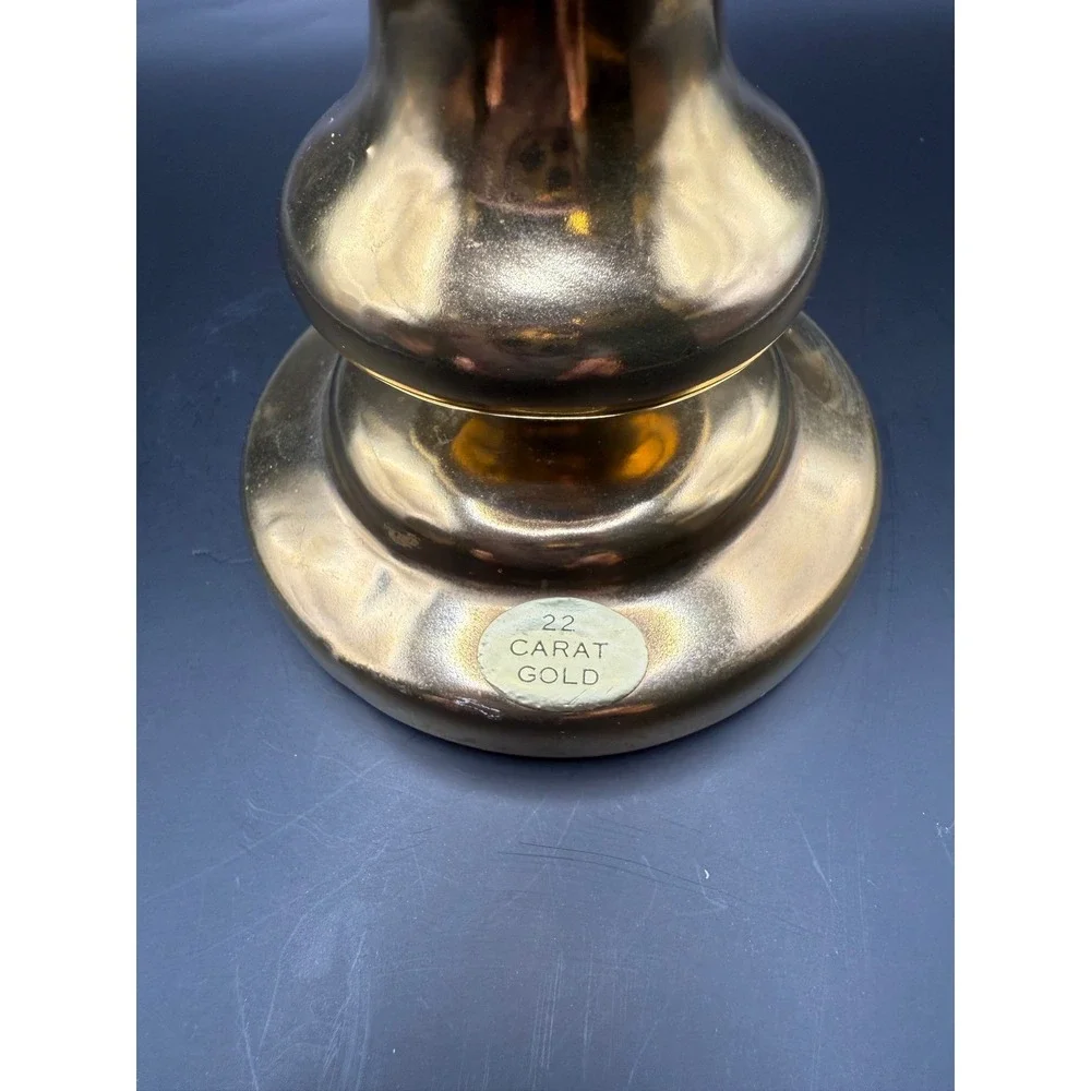 Haeger Pottery USA Gold Vase, 22‎ Karat Gold Accent, Home Decor Bud Vase Vintage